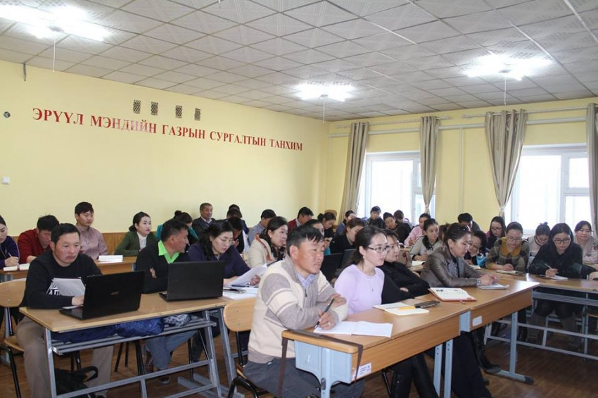 Эрүүл мэндийн салбарын  харъяа байгууллагуудын төсвийн шууд захирагч нягтлан бодогч нарыг  чадавхжуулах сургалт болов